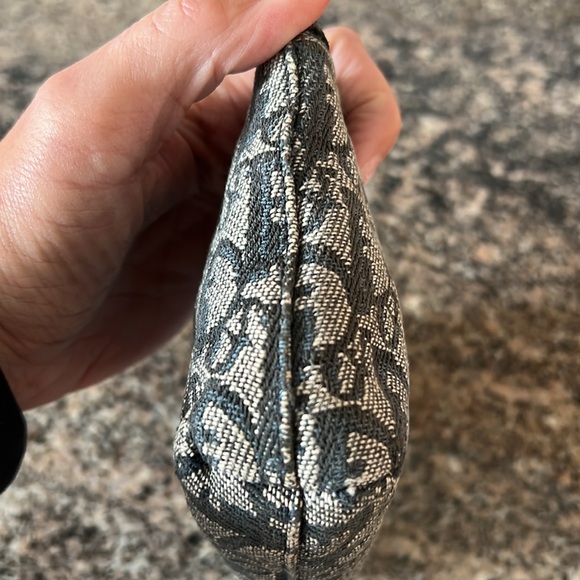 Christian Dior Trotter Pouch - Picture 6 of 12